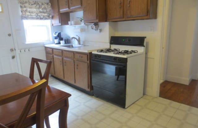 27 Beechcroft St. - 27 Beechcroft Street, Boston, MA 02135