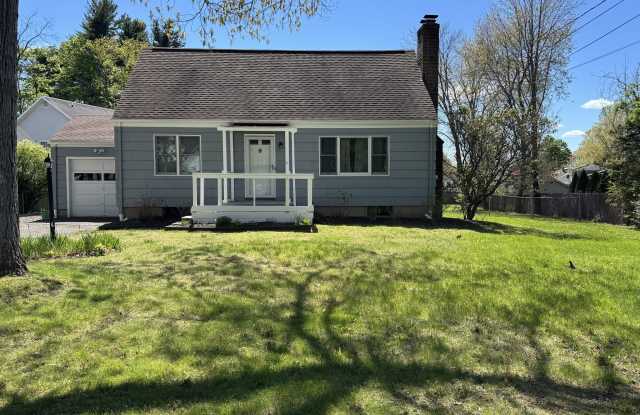 52 Maple Avenue photos photos