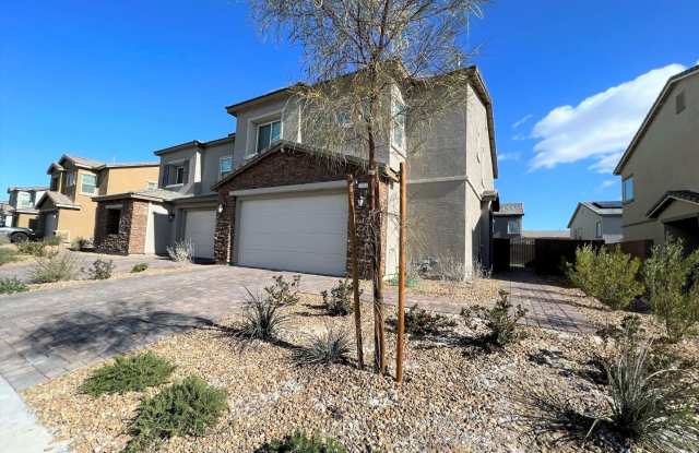4 BEDROOMS, 2.5 BATHS AT VILLIAGES AT TULE SPRINGS photos photos