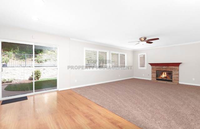 Beautiful, two-story 5 Bd/3 Ba, 3103 sf single-family house in the Mission Terrace HOA within Oceanside available 12/10 for lease! Gallery 3