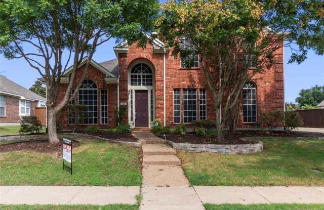136 Meredith Drive - 136 Meredith Drive, Murphy, TX 75094