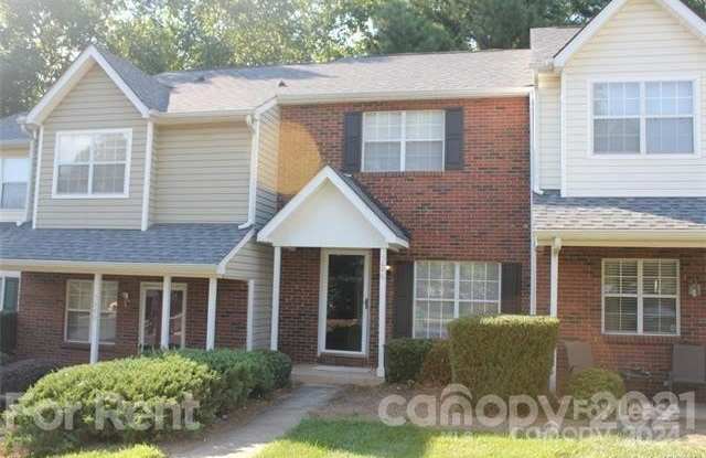 5646 Prescott Court - 5646 Prescott Court, Charlotte, NC 28269