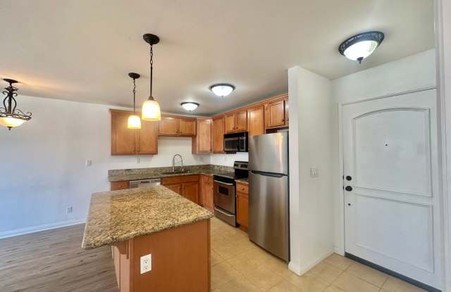 San Diego State Upgraded 1 BD / 1 BA W/ Parking  In-Unit Laundry!! photos photos