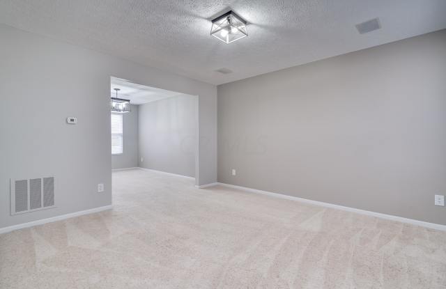 3365 Scioto Farms Drive - 3365 Scioto Farms Drive, Hilliard, OH 43026