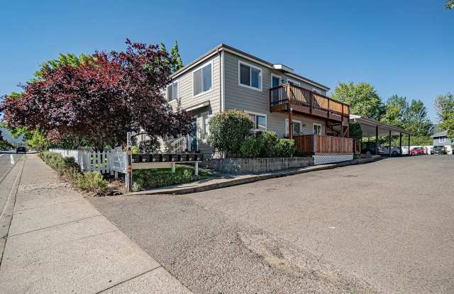 Two bedroom, Two bath Ground Floor Townhouse | Available Now photos photos Two bedroom, Two bath Ground Floor Townhouse | Available Now photos photos