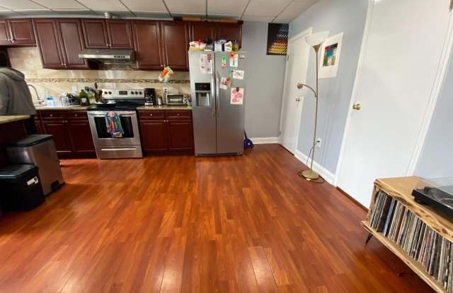 458 E GIRARD Avenue photos photos