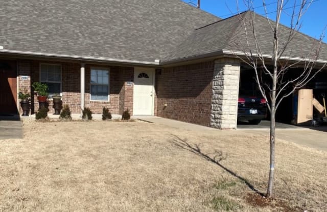 2900 SW Windrift Ave. Unit 1 - 2900 Windrift Avenue, Bentonville, AR 72713