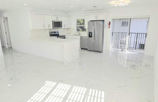 1848 NW 55th Avenue unit: 4X photos photos