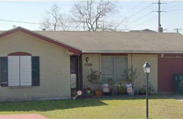6325 Erskine Drive photos photos