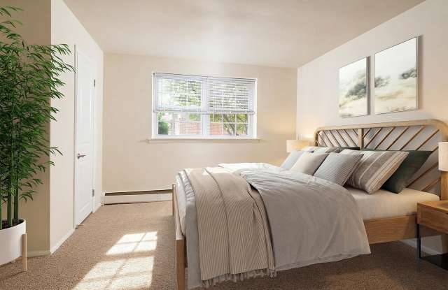 Audubon Manor Gallery 4