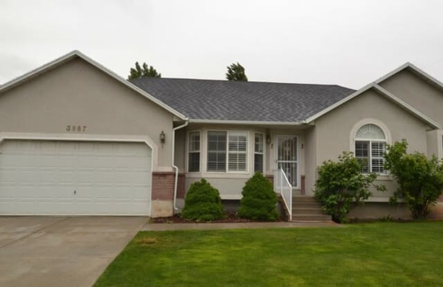 3987 Sugar Beet Dr - 3987 W Sugar Beet Dr, West Valley City, UT 84120