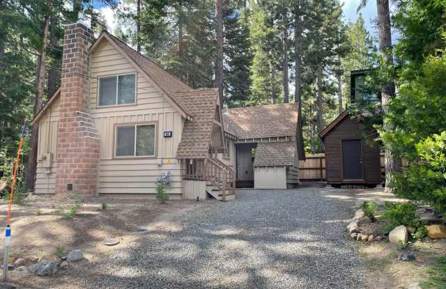Gardner Mountain Gem - Just Steps from Miles and Miles of Trails Gallery 1