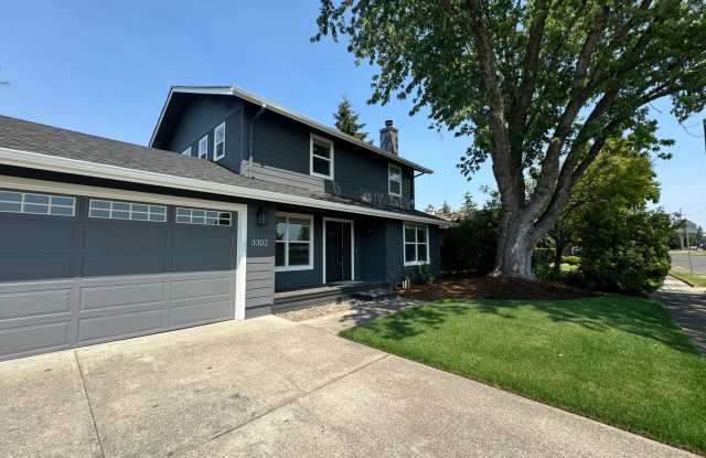 Beautiful 3bdrm/2.5bath Home- Near Cal Young Road Gallery 1