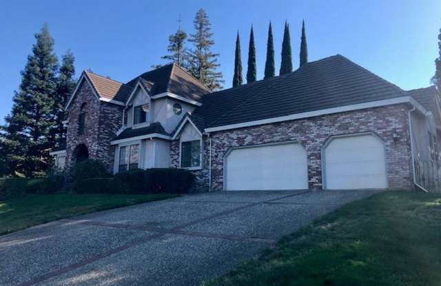 Spacious 4 bedroom 3 bath home in Folsom - 259 River Ridge Way, Folsom, CA 95630