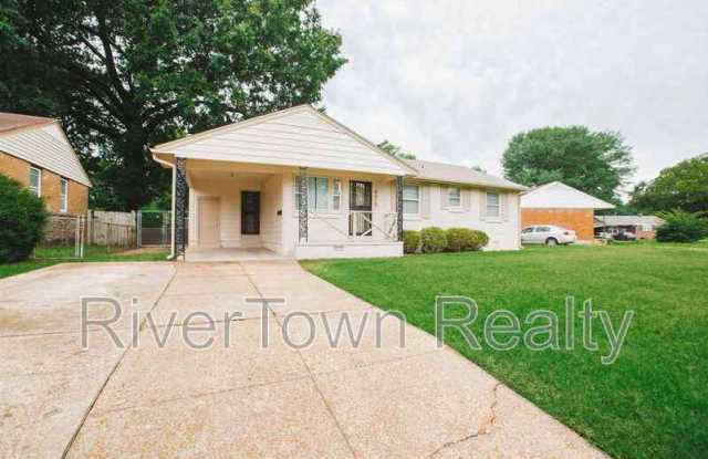 4415 E Mallory Ave photos photos