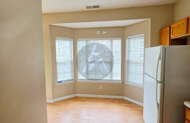 4319 Thorngate Lane Gallery 4