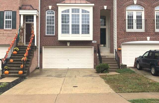 1140 KEOKUK TERRACE NE Gallery 3