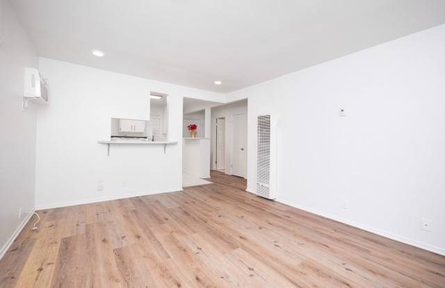 3042 Livonia Ave. photos photos