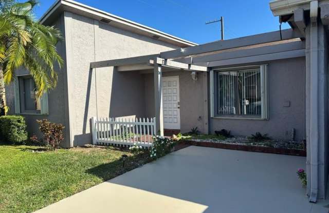 14838 Wildflower Ln photos photos