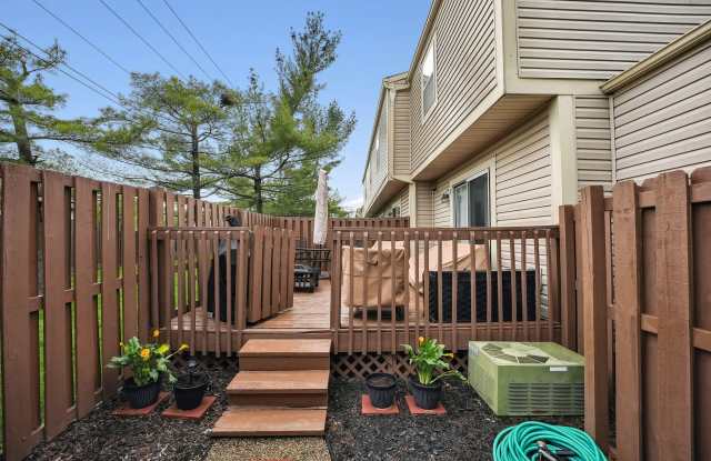 799 Cap Lane - 1 photos photos