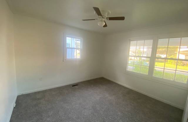 804 Maple Street photos photos