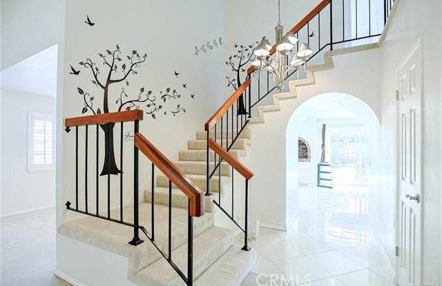 14512 Southfield Drive Gallery 4