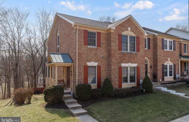 2733 QUARRY HEIGHTS Way Gallery 1
