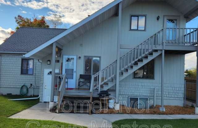 724 Strand Ave photos photos