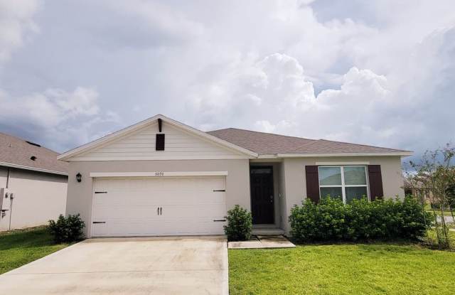 New 4-Bedroom Home for Rent in Saint Cloud – Resort-Style Amenities! photos photos