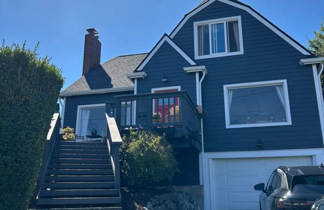 WOW!! West Seattle 4BR/3.5BA Updated Dutch Colonial Oasis w/ Views! photos photos