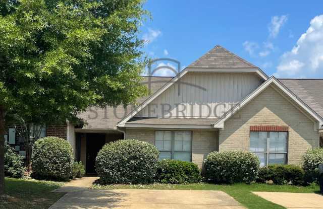 2 bed, 2 bath 1 level home in Calera photos photos
