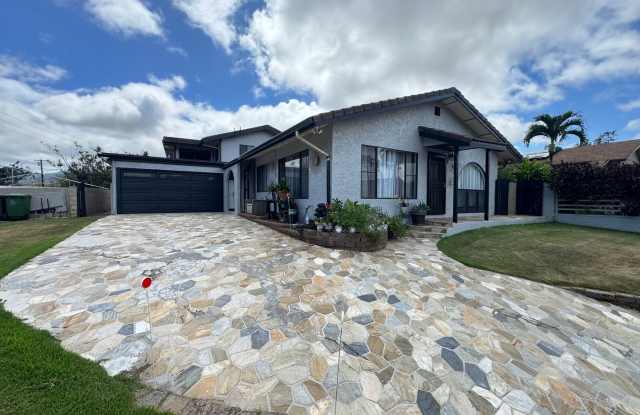 Single Family Home in Wahiawa photos photos