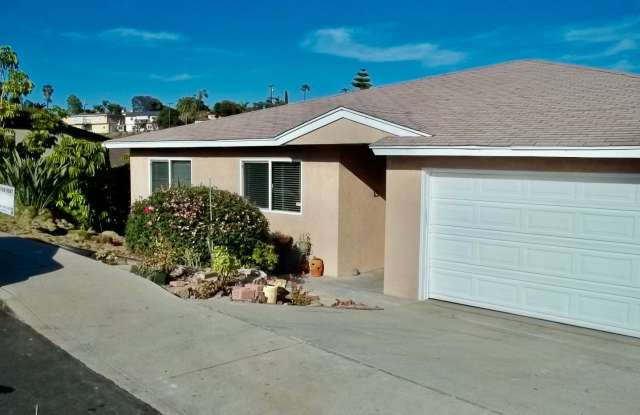 4 Bedroom 3 bath Home In Rolando Village photos photos