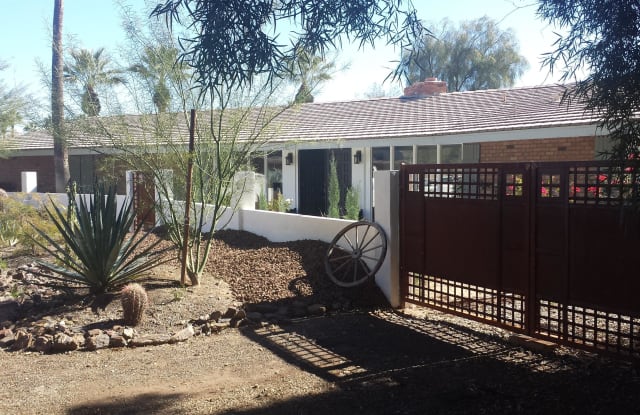 201 W Alegre Drive - 201 West Alegre Drive, Litchfield Park, AZ 85340