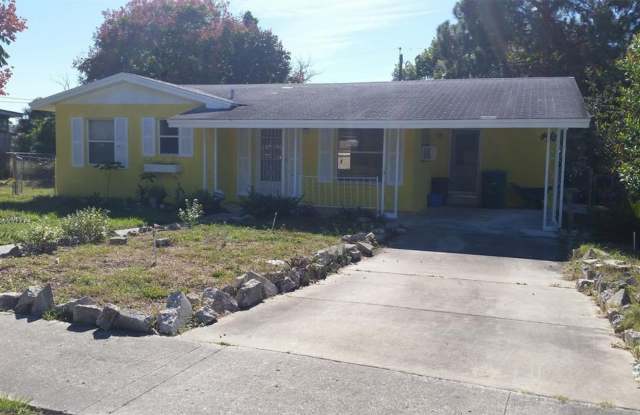 3 Bed 1 Bath Home | Pet Friendly | Fenced Yard | Washer Dryer Hook Ups | Section 8 Welcomed photos photos