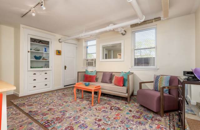 111 Sherman Street Gallery 3