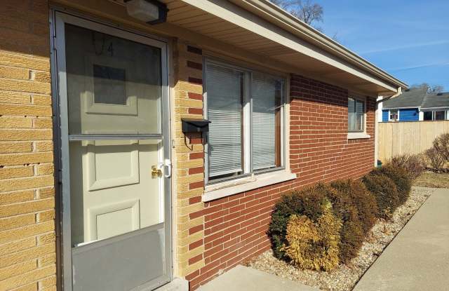 711 S West Street unit: 4 photos photos