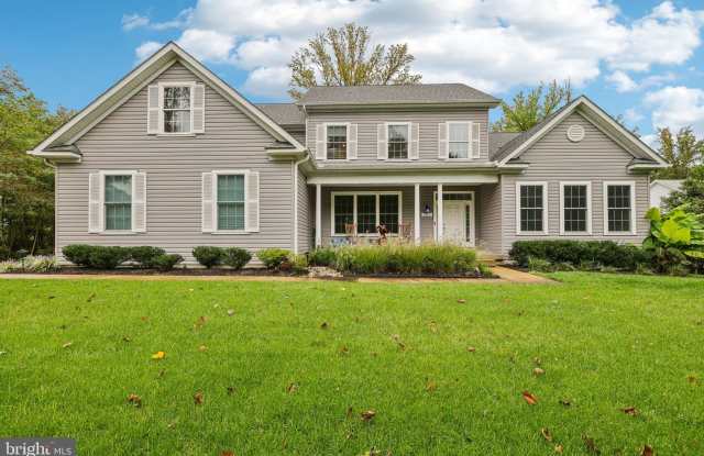 303 BONHEUR AVENUE photos photos