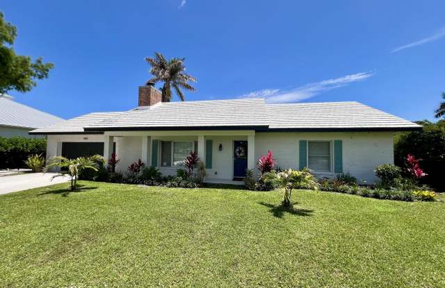 1655 NW Fork Road Gallery 4