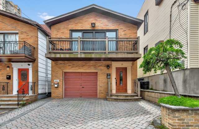 13 68TH ST photos photos