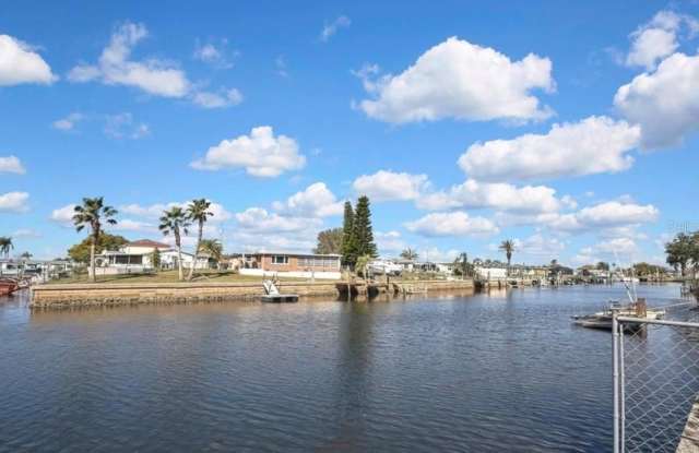 12527 1ST ISLE photos photos