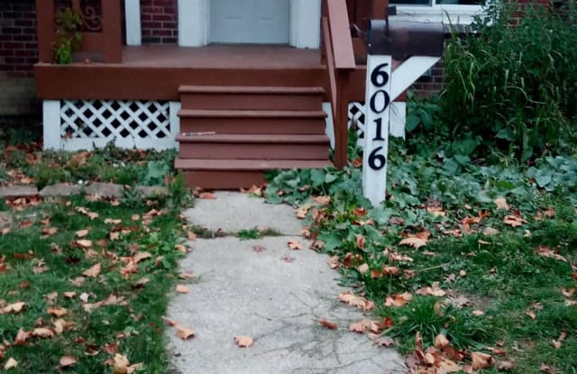 6016 University Pl - 6016 University Place, Detroit, MI 48224