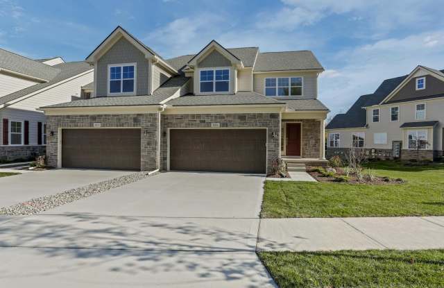 3031 N Spurway Drive Gallery 2