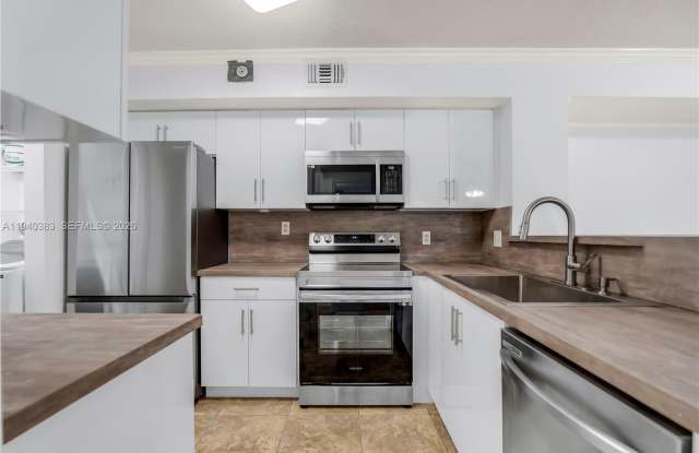 2123 Renaissance Blvd photos photos