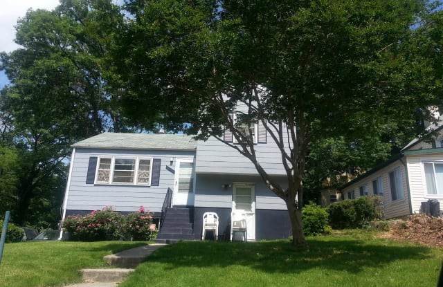 1719 QUARTER AVENUE - 1719 Quarter Avenue, Coral Hills, MD 20743