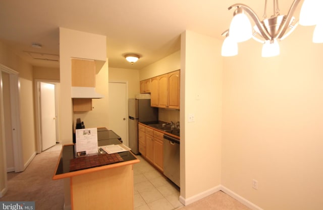 5898 SURREY HILL PLACE - 5898 Surrey Hill Place, West Springfield, VA 22152