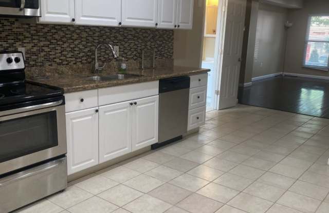 1608 Montello Avenue Northeast Gallery 4
