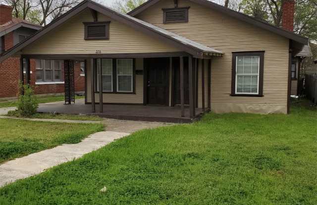 2714 Park Row ave - 2714 Park Row Avenue, Dallas, TX 75215