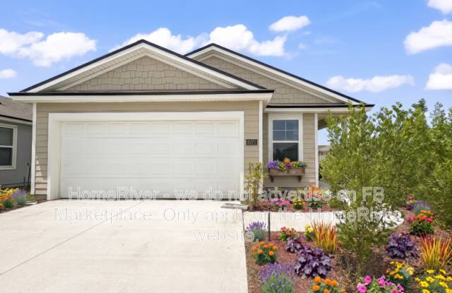 4271 Quaking St photos photos