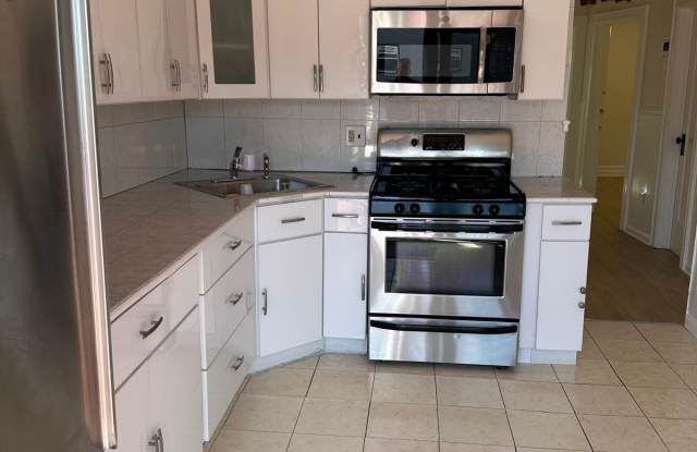 268 COLUMBIA AVE photos photos